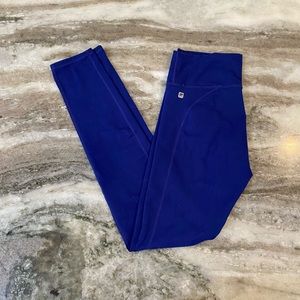Royal blue fabletics leggings